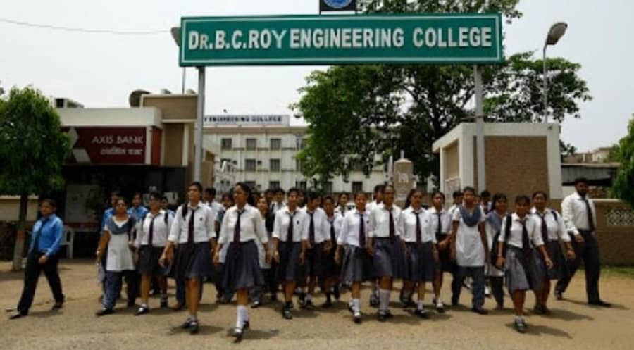 With a wide lush green campus with a large play ground, basket ball court, multi gym, separate for girls and boys, yoga centre, luxurious auditorium, hostels, separate for boys and girls, more than 50 state-of-the- art laboratories BCREC is the ideal destination for proper education.