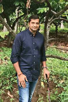 Spicing up the chocolate scene quite literally is cocoa farmer Harish Manoj Kumar of Soklet with flavours like the super-hot Bhut Jolokia Chilli and Hibiscus-Pumpkin Seeds