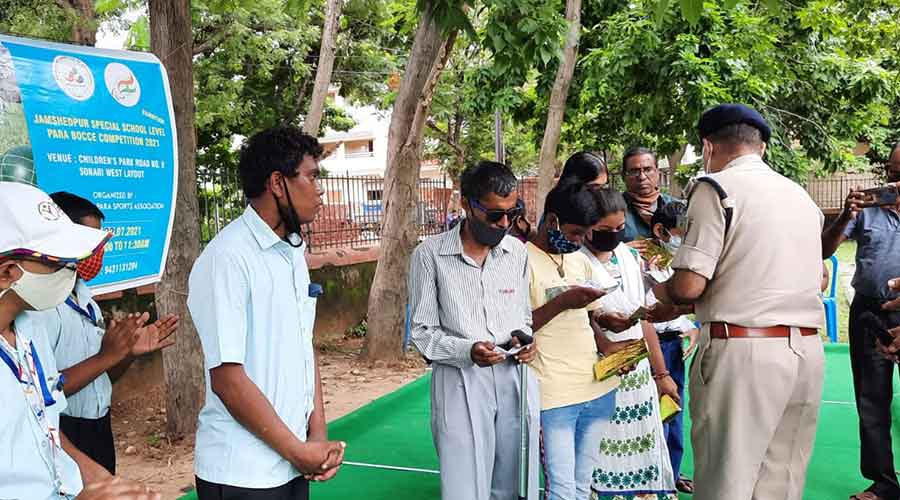 visually impaired students  Visually impaired team wins first