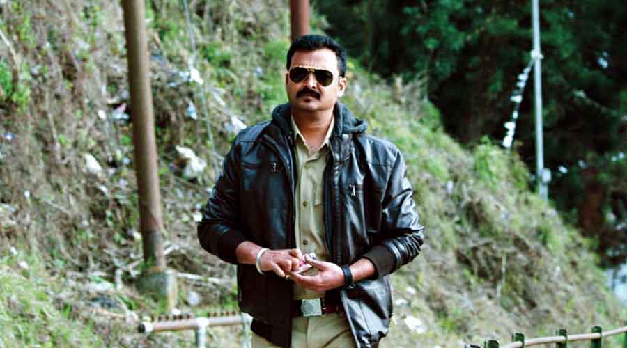 Rajdeep in Murder In The Hills, streaming on Hoichoi.