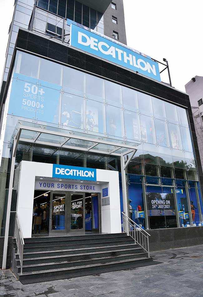 DECATHLON is now at Shakespeare Sarani