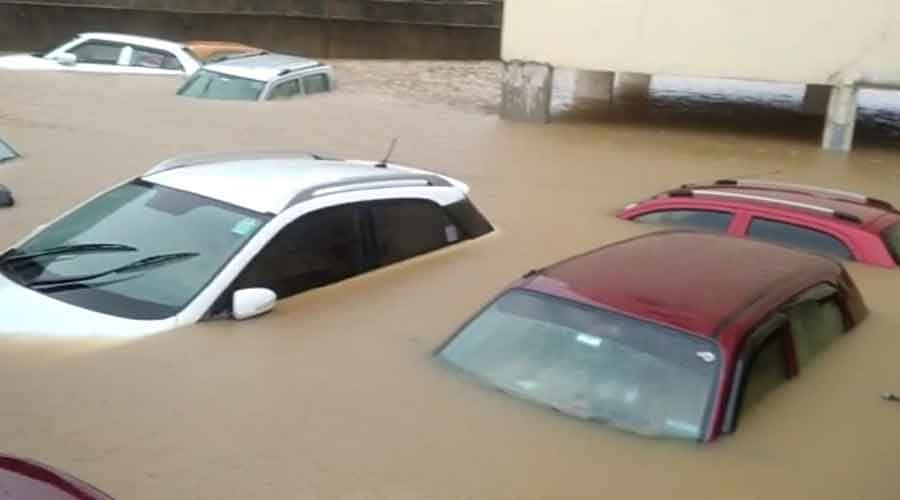 Monsoon | Rain fury: Ranchi flooded, 3 die as car plunges into rivulet ...