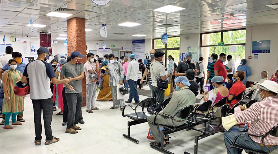  'Prices in India are higher than US': Petition in Supreme Court assailing Centre's policy to allocate 25% jabs to private hospitals