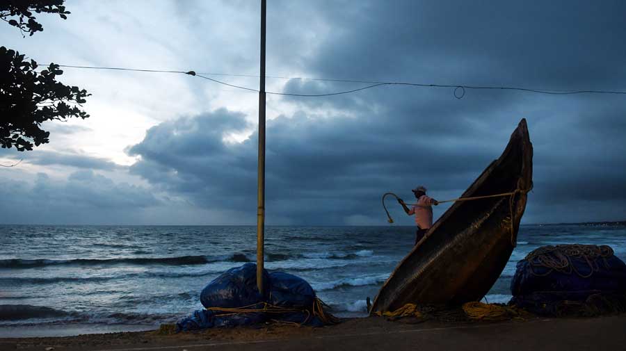 Kerala - Weather Report: Monsoon Arrives In Kerala, Officially ...