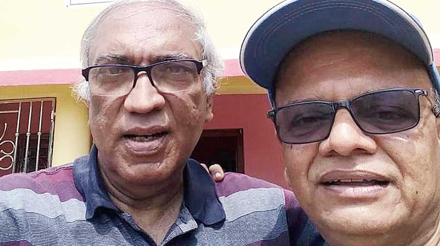 Sumit Chakraborty and (right) Dipankar Roy