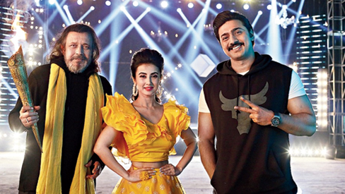 Mithun Chakraborty, Monami Ghosh and Dev on Dance Dance Junior Season 2 on Star Jalsha