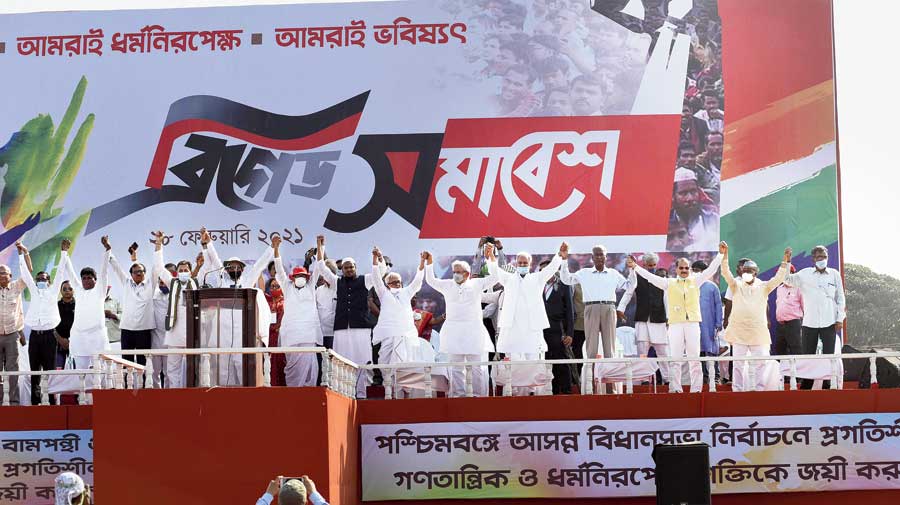 Leaders of the Left Front, Congress and the Indian Secular Front at the rally in Calcutta on Sunday.