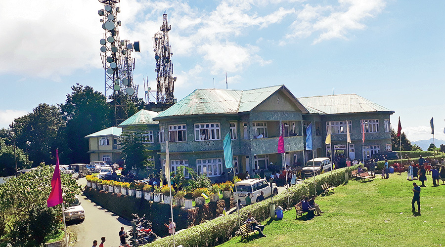  Kalimpong joins polls and photography in one frame - Pictures, which can be selfies or clicked by someone else, if selected, will be publicised by the district in tourism-related advertisements and brochures