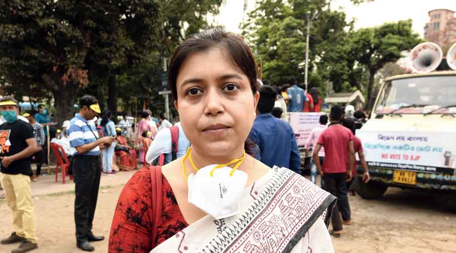 Arpita Banerjee Economics teacher  in a college 