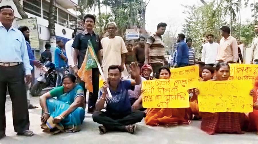 BJP, Trinamul workers hit streets against nominees in north Bengal