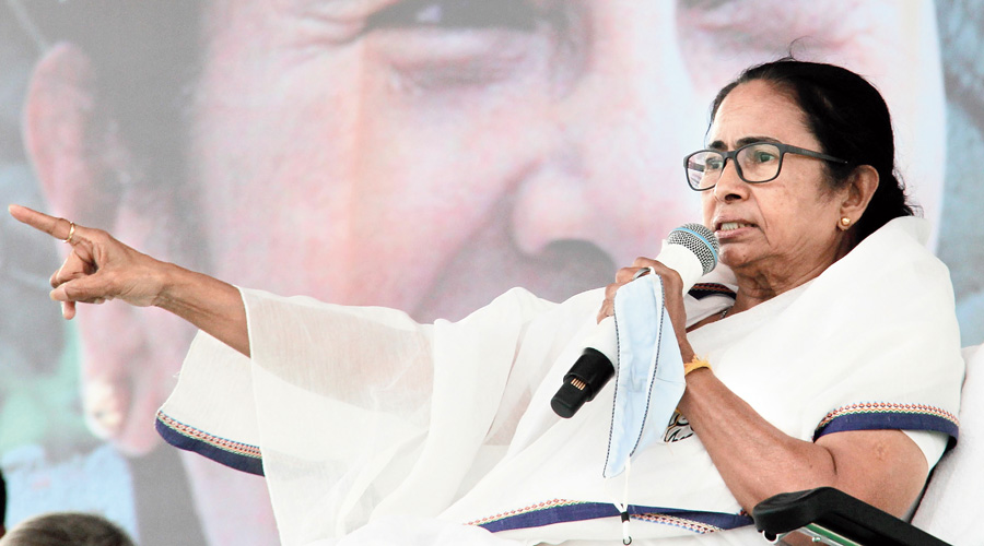    Mamata again urges EC to to curtail poll schedule amid Covid surge : CM calls BJP a party of 'rioters and war mongers'