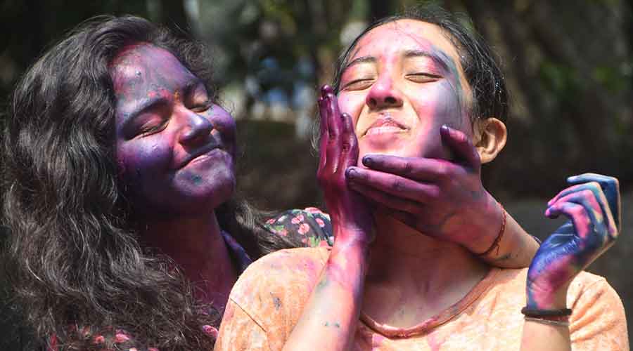 A playful mood captured on the occasion of Holi in Dhanbad 