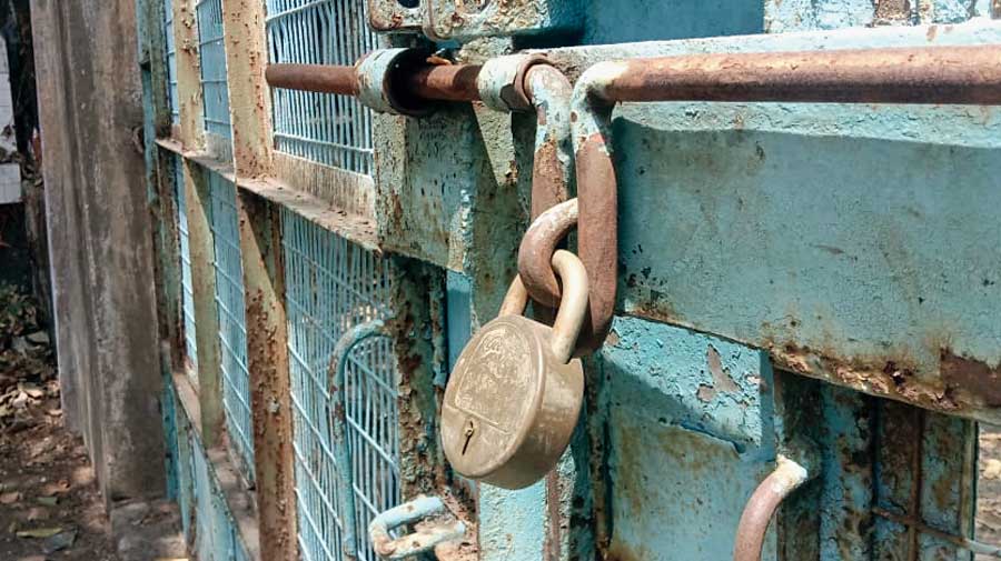 The locked gate of the HCL factory