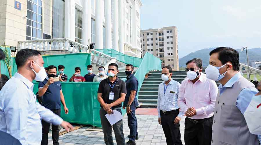 Sonowal prioritizes pandemic over post