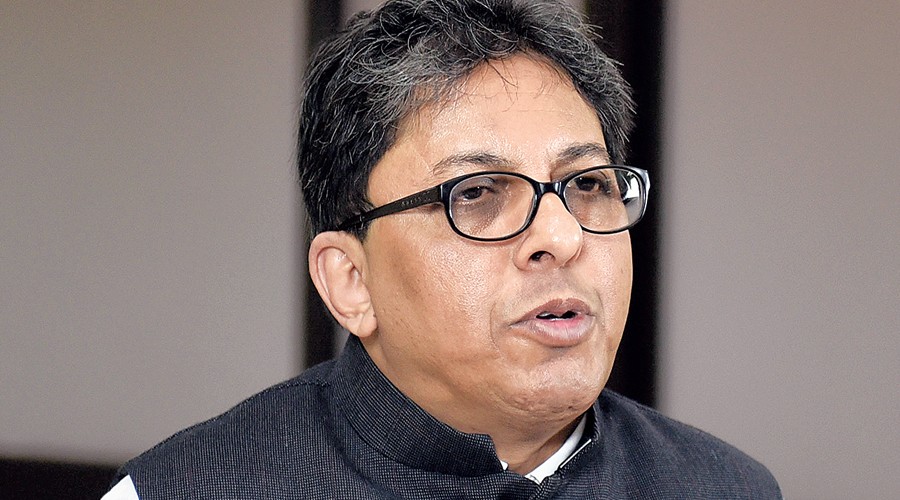 State BJP unit ‘unhappy’ with Delhi’s stand:BJP’s state unit feel that central leaders continue to overlook the sentiment of the people of Bengal who think injustice is being done to Bandyopadhyay,