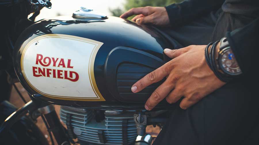 royal enfield service centre mayapuri