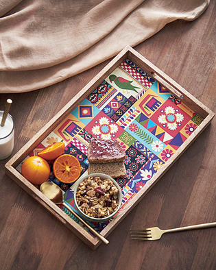 Tota Bahaar tray