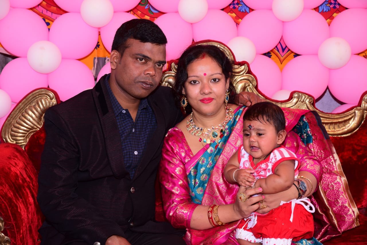 Sukdev Biswas with his wife Swarnali and daughter