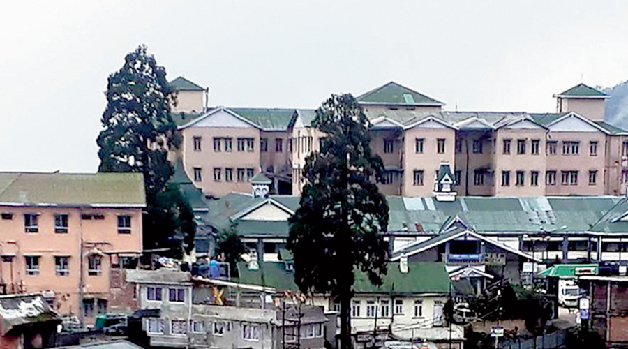 Covid treatment in Darjeeling minus CT scan facility- the facility has been forced to start conducting X-rays for both Covid-19 and general patients at the same unit