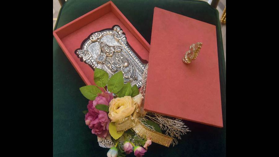 Beautifully packed, the Tirupati idol  in a box is a great corporate gifting option this Diwali. Rs 22,000