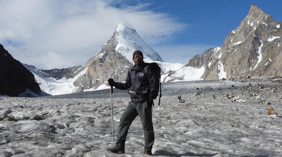 Lt.Col. Jay Prakash Kumar at the mountain ranges during his mountaineering.