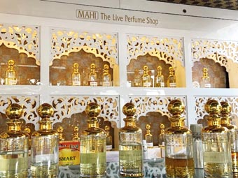 Manning the mobile perfumery called Mahi are two enterprising men — Salahuddin Sakka and Mohammad Imran Khan who are masters at blending great fragrances and in the true spirit of olfactory jugaad they can also replicate any fragrance in the world
