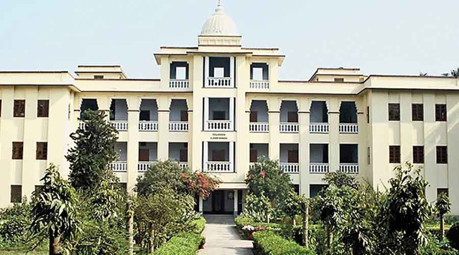Ramakrishna Mission Vidyamandira, Belur.