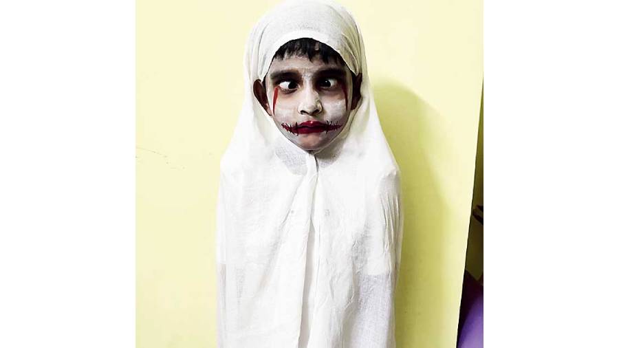 Arhemm Paik dressed as a ghost