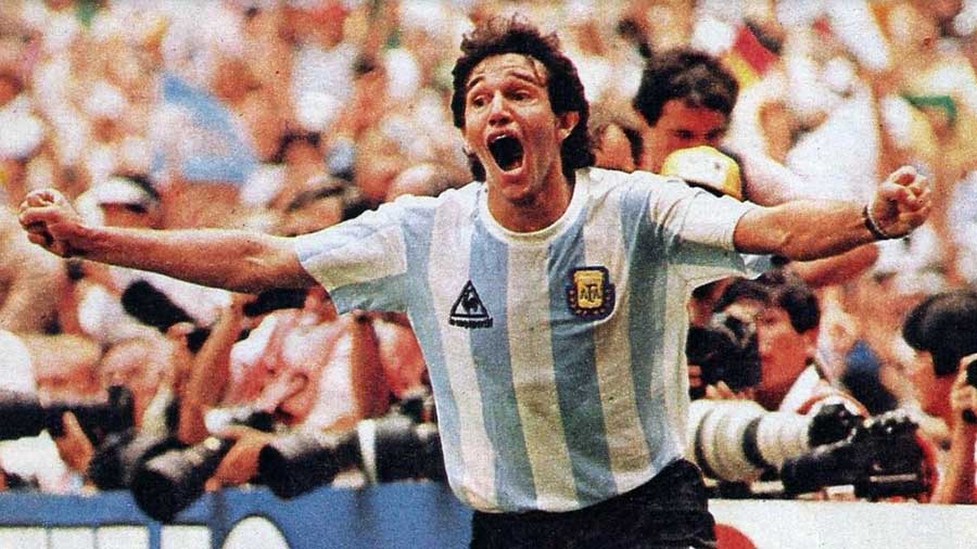 32 years after winning the World Cup, Burruchaga was Argentina's general manager during the 2018 World Cup in Russia