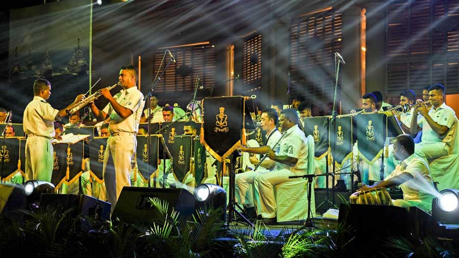 Master Chief Petty Officer S. Janakiraman (extreme left), Master Chief in Charge of the Eastern Naval Command Band, conducting the soulful verses to Window of the South.