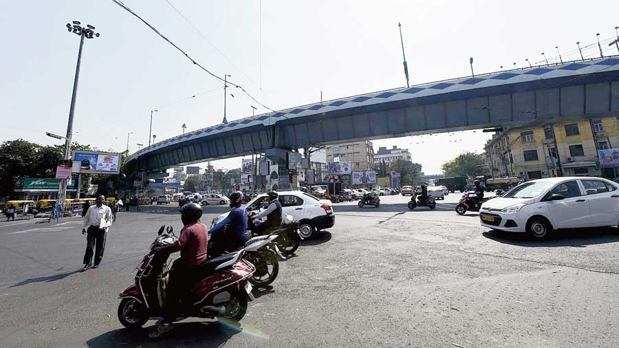 AJC Bose Road flyover.