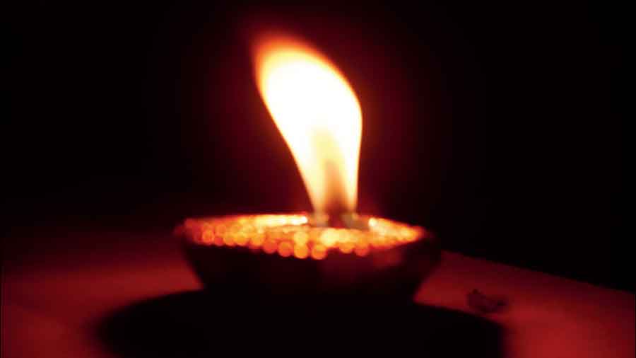 Subarnarekha Ganguly, Bangur Avenue