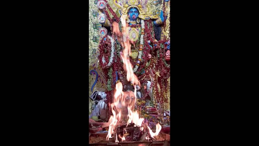 Kakoli Biswas, Labony Estate