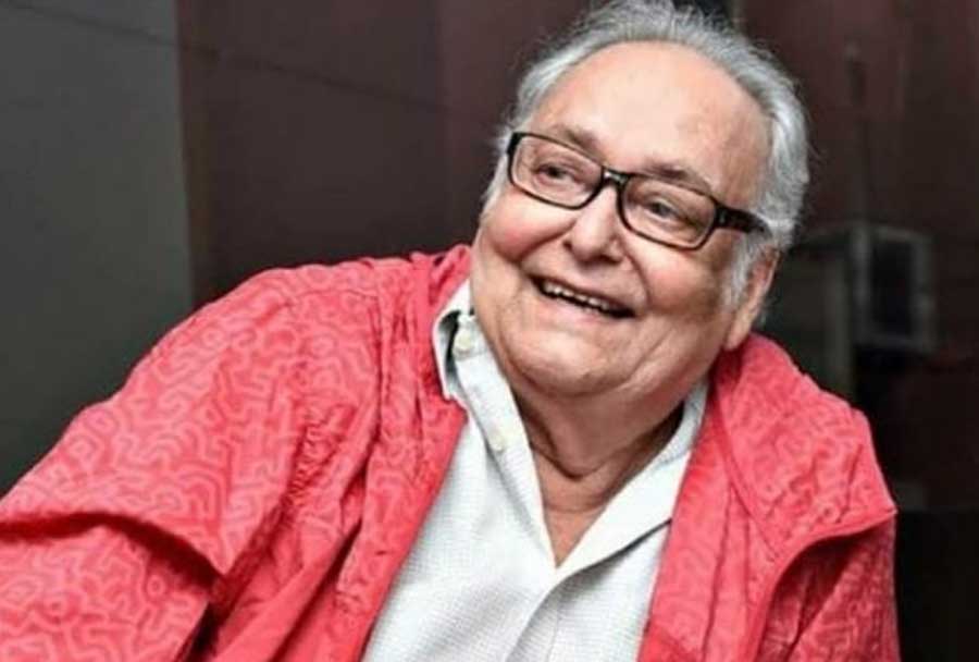 TRIBUTE TO THESPIAN: Actor Abir Chatterjee uploaded this photograph of late iconic actor Soumitra Chatterjee on his first death anniversary on Monday, November 15. Last year on this day, the legendary actor passed away after battling with Covid-19 for a month