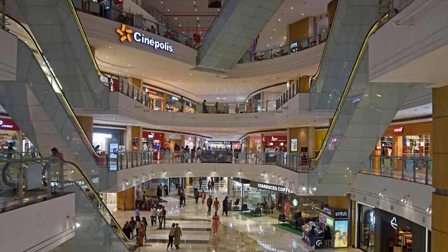 shopping | Shoppers stream in as Acropolis kicks off mega Black Friday ...