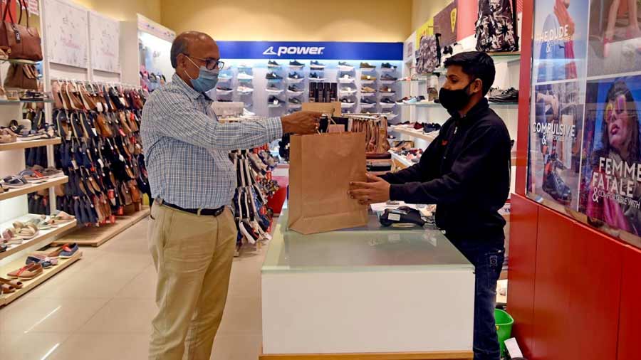 Tapan Kumar Sarkar looked noticeably happy with the Rs 500 voucher he received on purchasing a pair of sneakers for his wife from Bata. “The deals here are fantastic and the staff extremely helpful. I’m glad I came here to shop,” said the engineer.