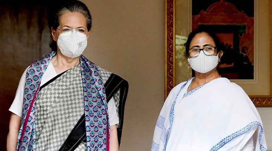 Congress interim president Sonia Gandhi (left) with TMC supremo Mamta Banerjee