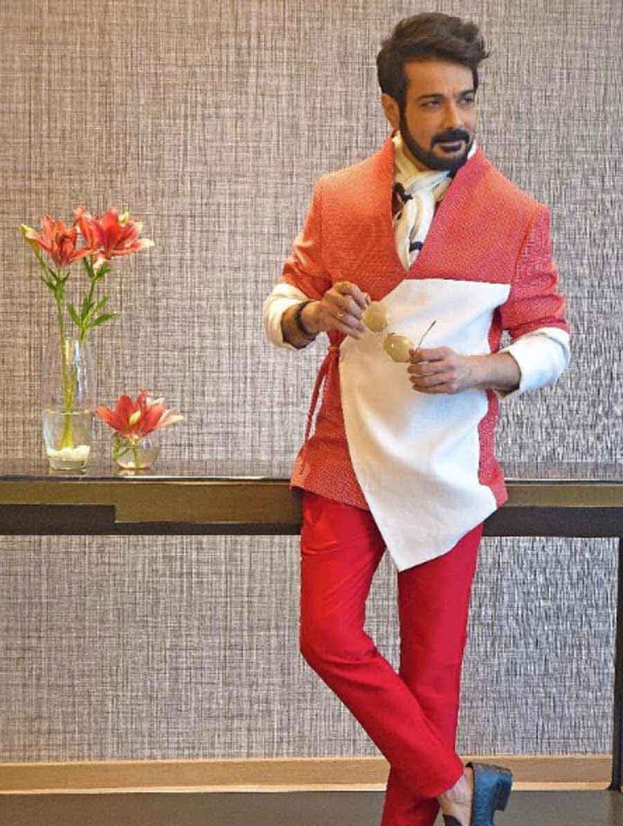 EVERGREEN: Actor Prosenjit Chatterjee shared this colourful photograph on Saturday, November 27, with the hashtag “WeekendVibes”