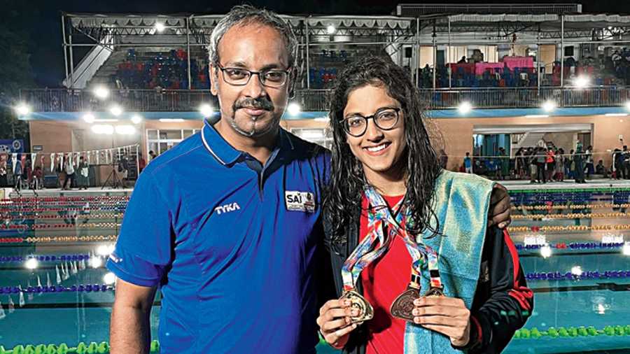 Janhvi with her coach, Partha Pratim Majumder 