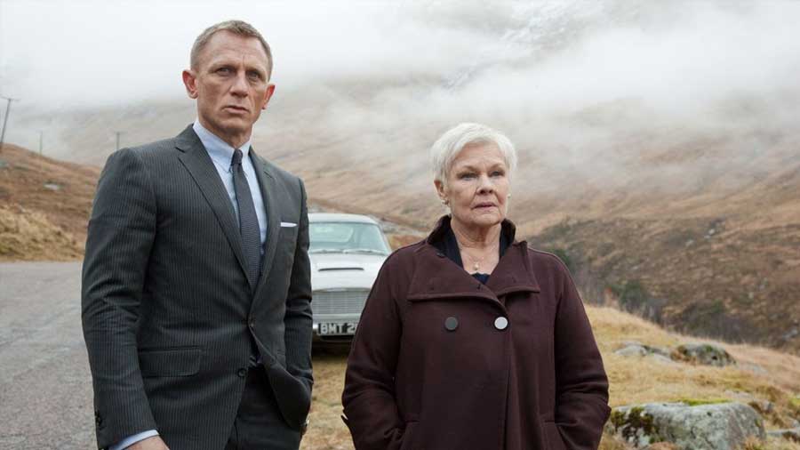Daniel Craig with Judy Dench in ‘Skyfall’