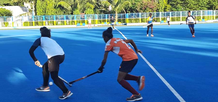 CHAK DE! Sports Authority of India’s senior Women’s team hone their skills ahead of the departmental National Championship 2021 at SAI Kolkata in Salt Lake last week. Women's hockey in India has got a booster shot after the women’s national team finished fourth in the Tokyo Olympics earlier this year