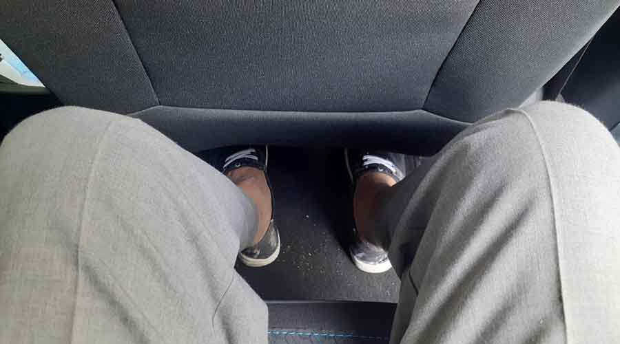 Rear passengers have sufficient legroom