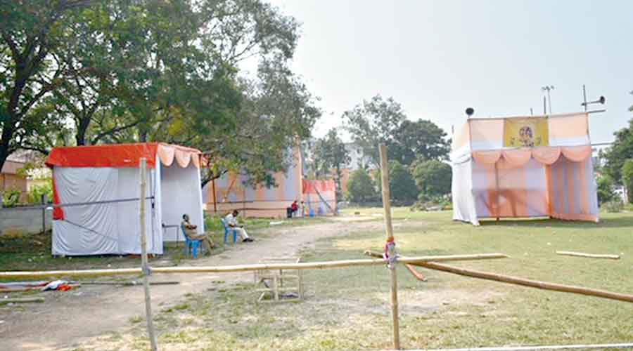 The other small pandal for placing the 5-foot idol of Durga adjacent to the main pandal.