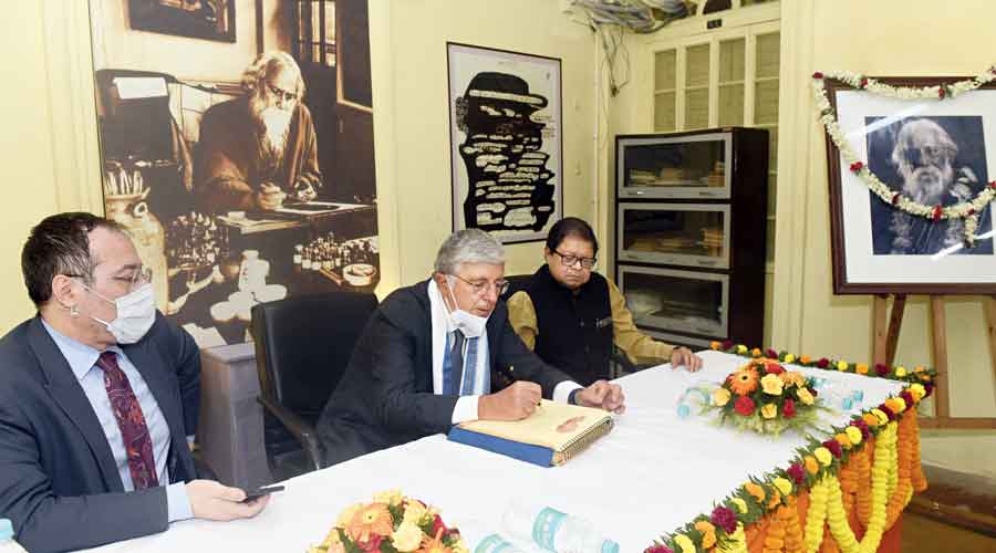 Vincenzo De Luca (centre), ambassador of Italy to India, visits Rabindra Bharati University Museum at Jorasanko on Monday morning. Vincenzo De Luca (centre), ambassador of Italy to India, visited Rabindra Bharati University Museum at Jorasanko on Monday morning.  He was accompanied by (left) the consul general of Italy in Kolkata, Gianluca Rubagotti.  After the visit, De Luca proposed that an Italian gallery featuring relations between India and Italy be developed at Jorasanko.  RBU vice-chancellor Sabyasachi Basu Ray Chaudhury (right) said the university’s executive council would discuss the proposal.