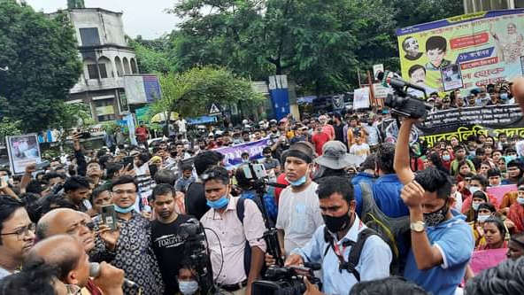 Demonstration at the Shahbag Circle, Dhaka against the communal attack on  Bangladeshi Hindus.