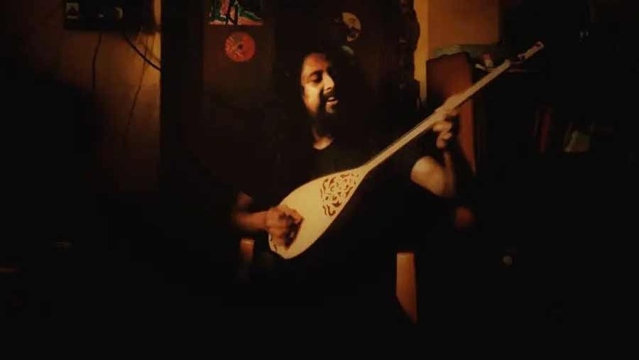 Arko Mukhaerjee with his Kazakh Dombra