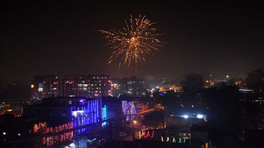 diwali - Pollution board ready to monitor noise, air quality during ...