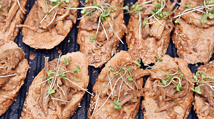 Pulled Pork Crostini by The Oberoi Grand