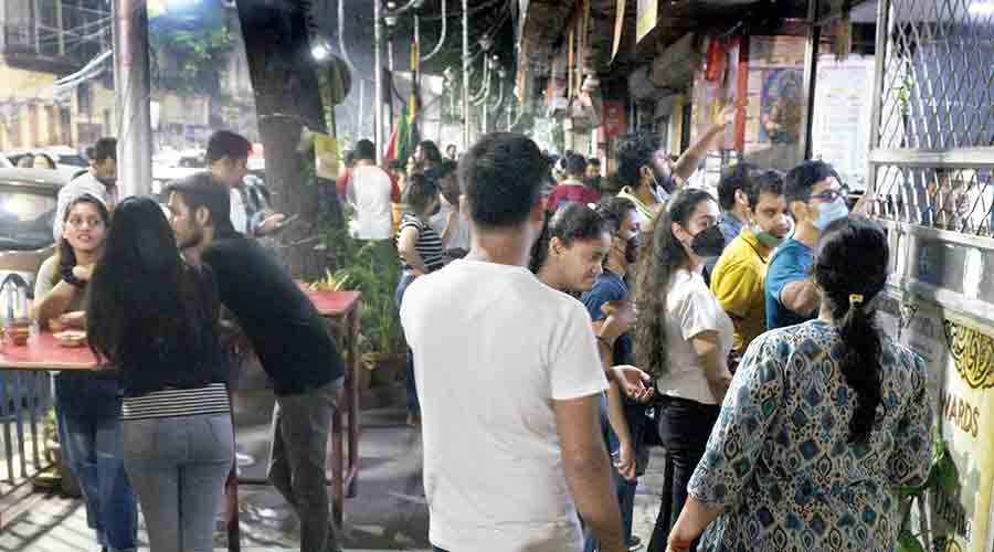 Balwant Singh Eating House on Harish Mukherjee Road at 11.30pm on Saturday.  