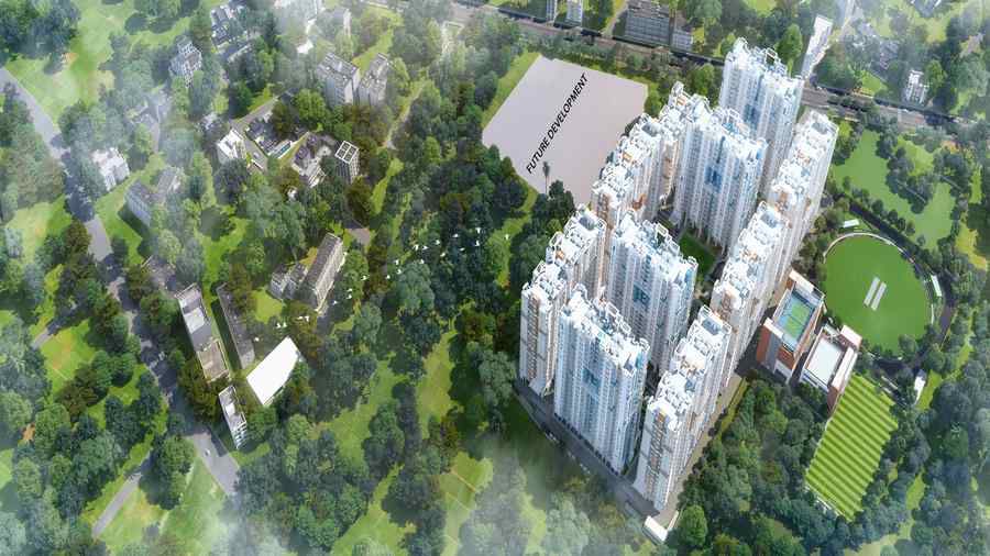 Situated at the brink of Rajarhat Chowmatha, RISE will house 10,000 flats, expected to be inhabited by approximately 35,000 people